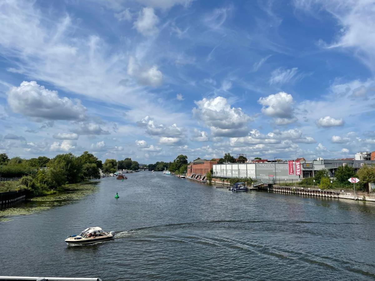 Wohnen In Loriots Wasserstadt Mit Kamin Und Magentatv Appartement Brandenburg  Buitenkant foto